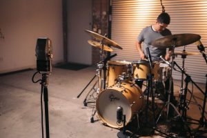 R44-Front-of-Kit-Drums