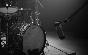 R84-kick-drum