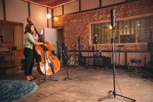 R88-Upright-Bass-Room